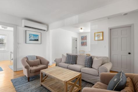 26 Winslow Street Provincetown MA 02657