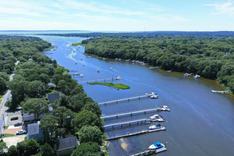 107 Shorewood Drive Teaticket MA 02536