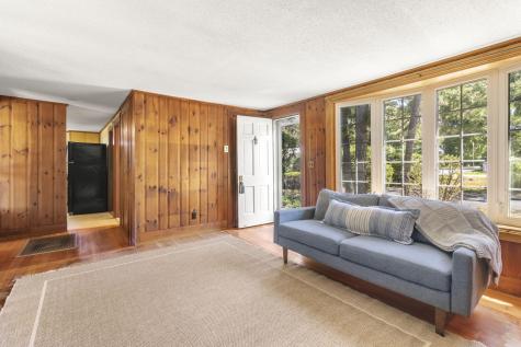 107 Shorewood Drive Teaticket MA 02536