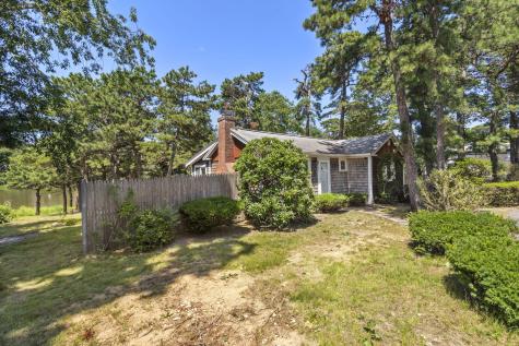 107 Shorewood Drive Teaticket MA 02536