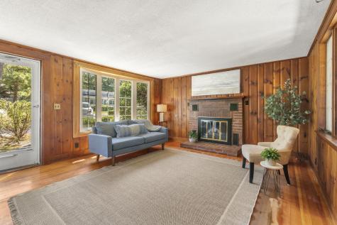 107 Shorewood Drive Teaticket MA 02536