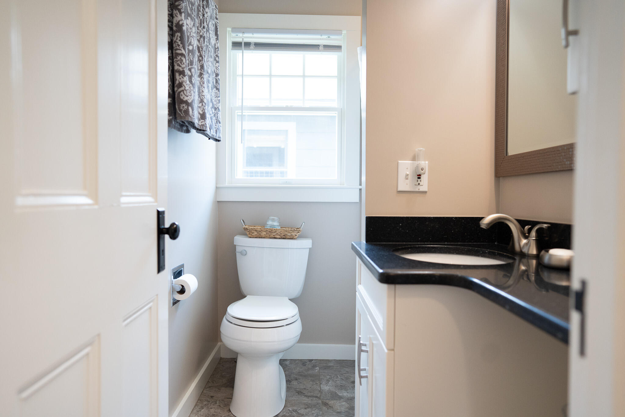 10 Essex Place Harwich Port MA 02646