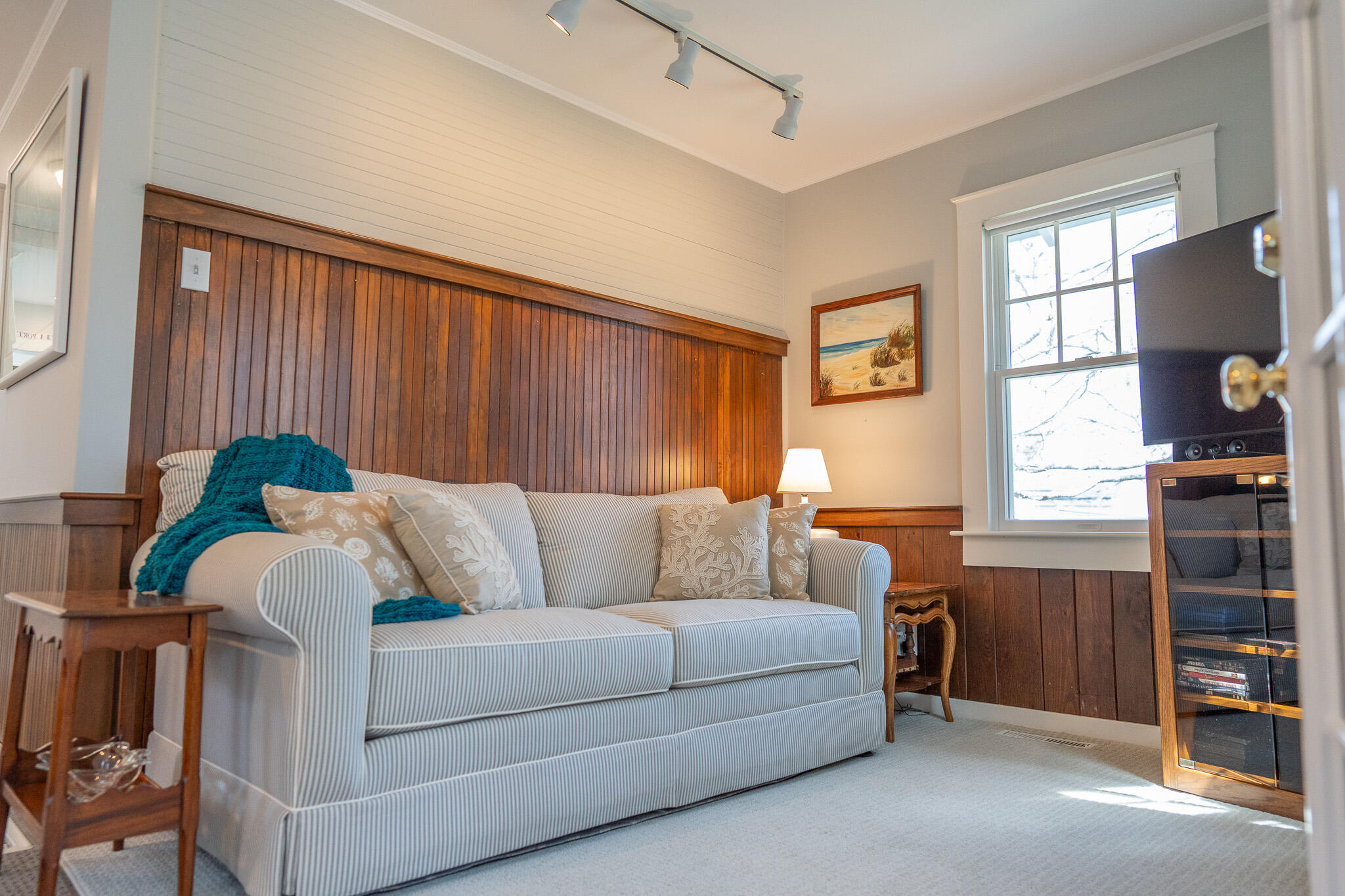 10 Essex Place Harwich Port MA 02646
