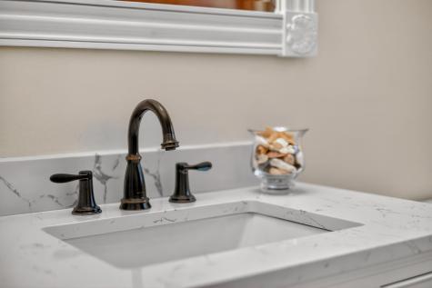 10 Hathorne Lane Orleans MA 02653