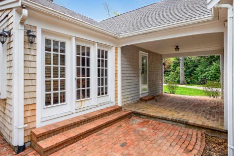 10 Hathorne Lane Orleans MA 02653