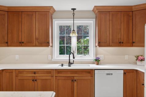 10 Hathorne Lane Orleans MA 02653