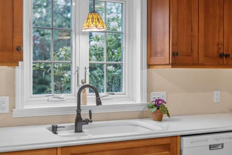 10 Hathorne Lane Orleans MA 02653