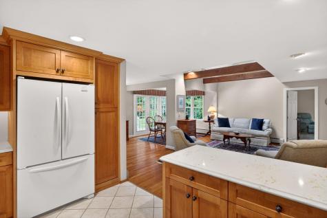10 Hathorne Lane Orleans MA 02653