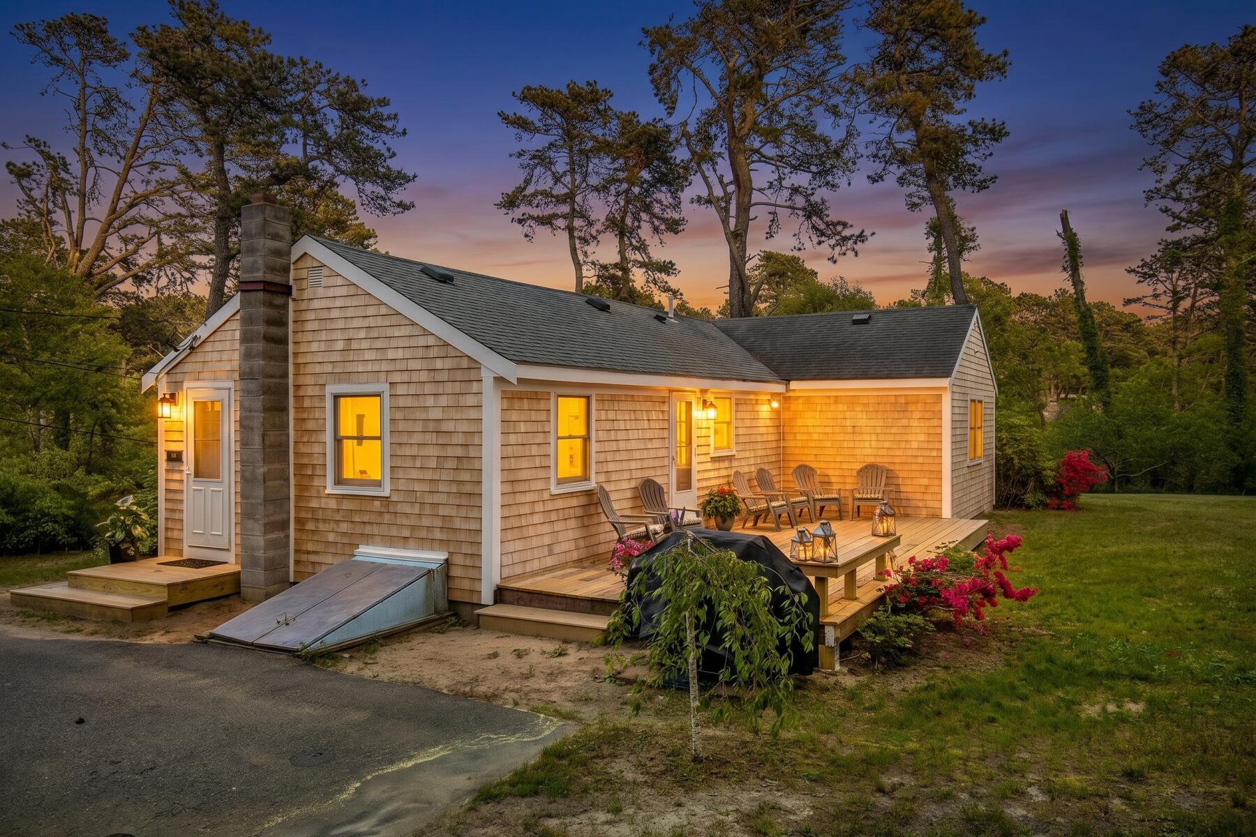 15 Barker Street Wellfleet MA 02667