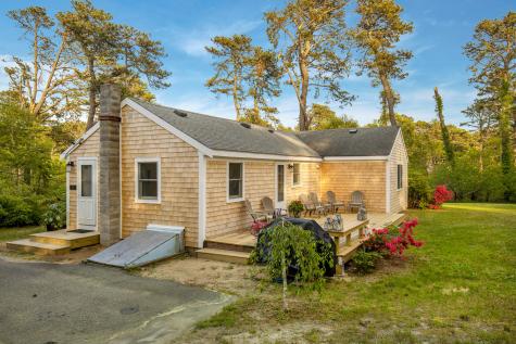 15 Barker Street Wellfleet MA 02667