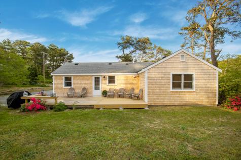 15 Barker Street Wellfleet MA 02667