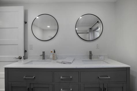 15 Barker Street Wellfleet MA 02667