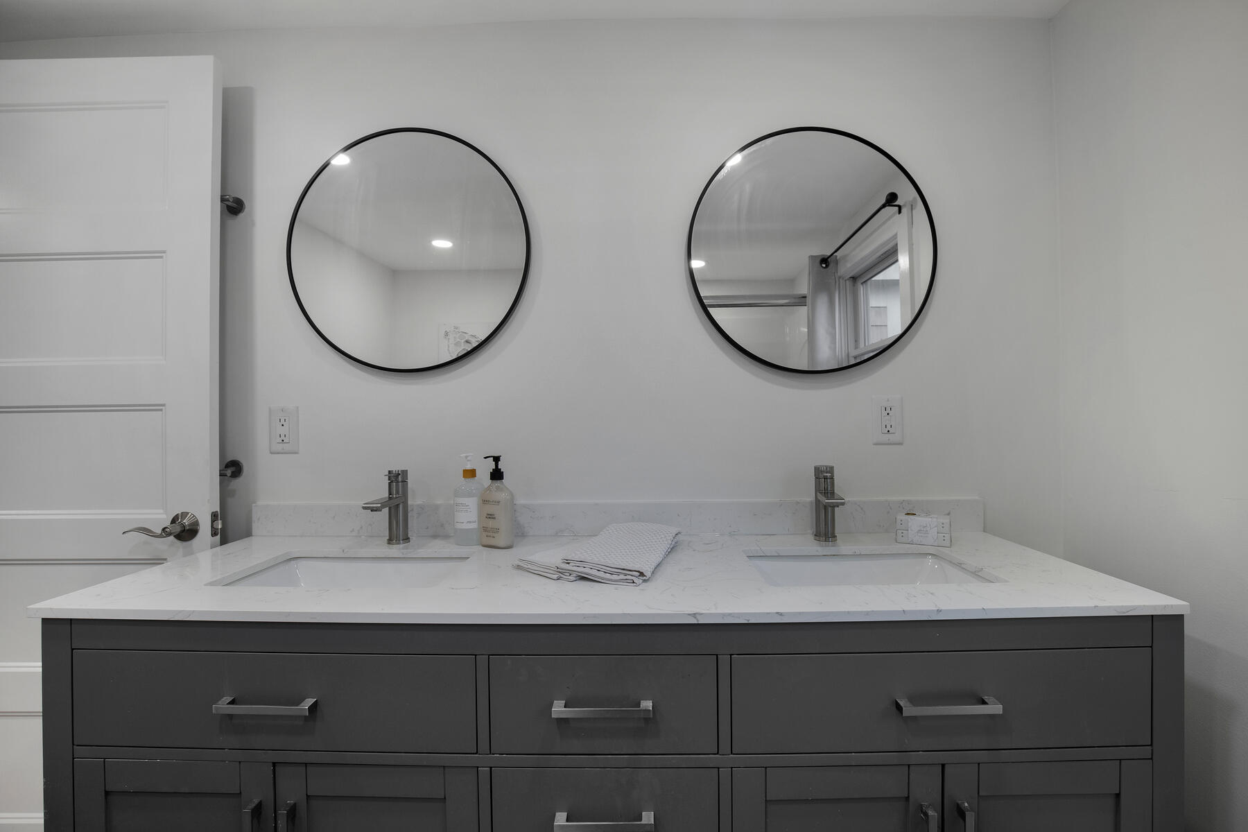 15 Barker Street Wellfleet MA 02667