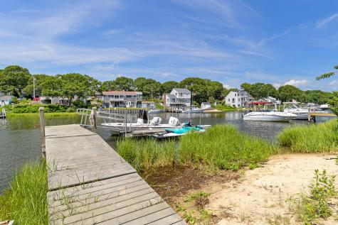 199 Edgewater Drive East Falmouth MA 02536