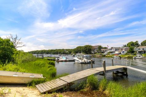 199 Edgewater Drive East Falmouth MA 02536
