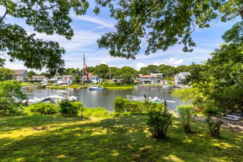 199 Edgewater Drive East Falmouth MA 02536