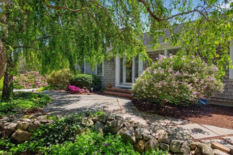 27 Lovell Lane Orleans MA 02653