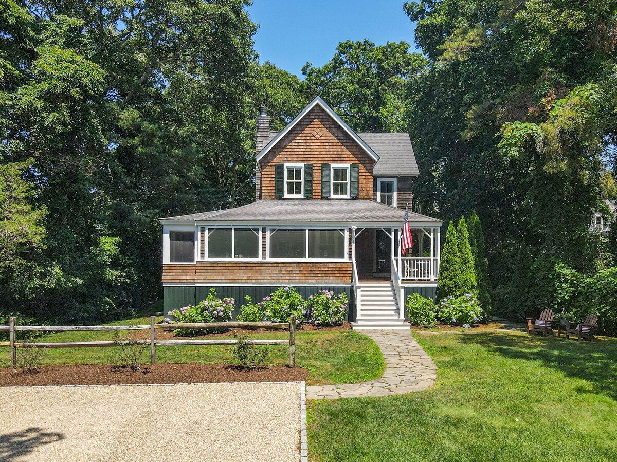 7 Brenton Road North Falmouth MA 02556