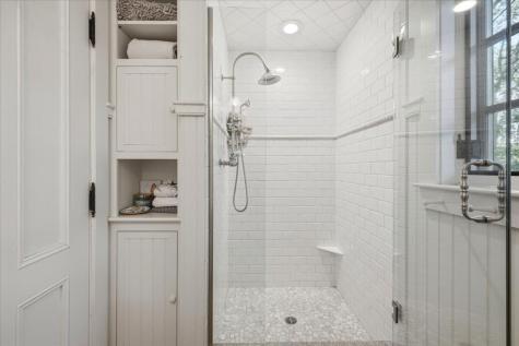 7 Brenton Road Falmouth MA 02556