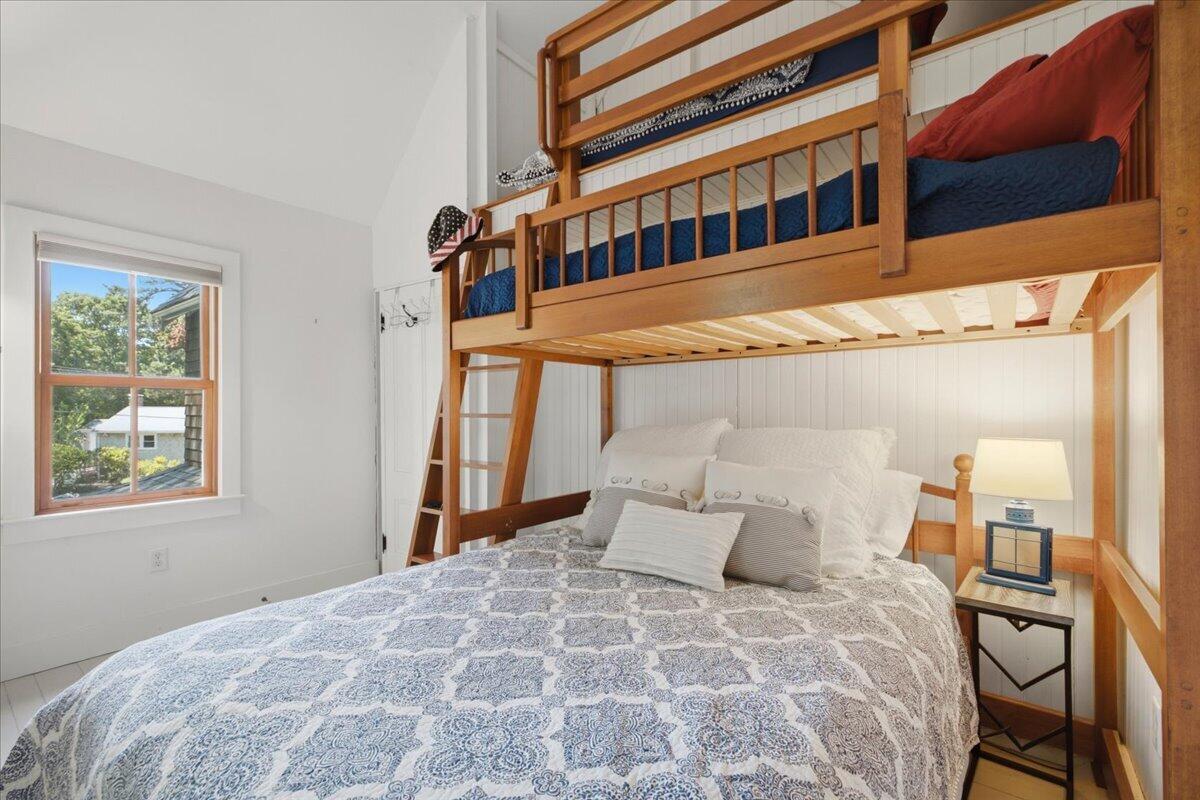 7 Brenton Road North Falmouth MA 02556