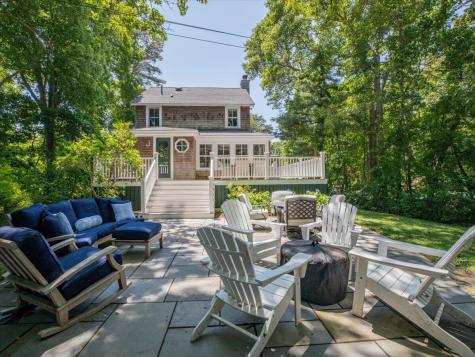 7 Brenton Road Falmouth MA 02556