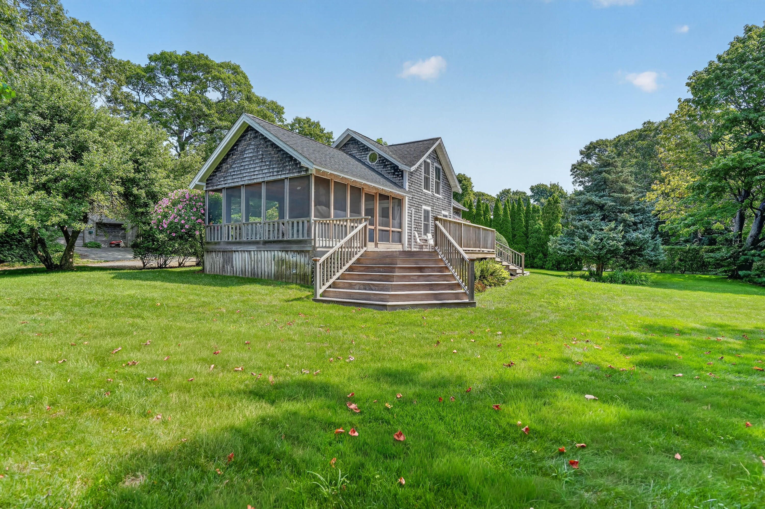 88 Franklin Street Vineyard Haven MA 02568