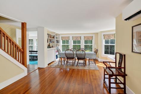88 Franklin Street Vineyard Haven MA 02568