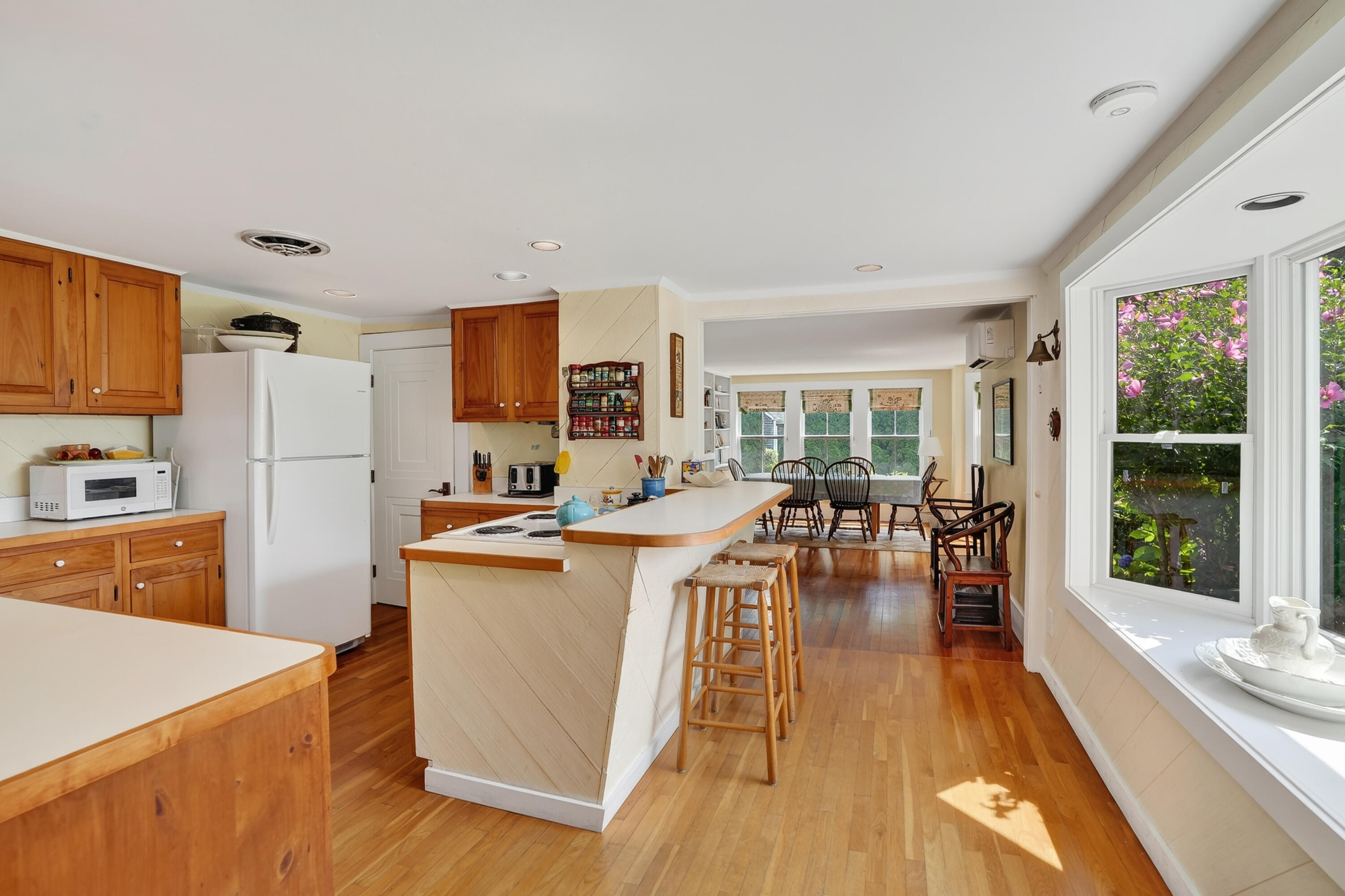 88 Franklin Street Vineyard Haven MA 02568
