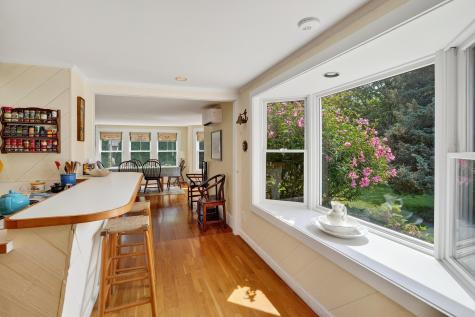 88 Franklin Street Vineyard Haven MA 02568