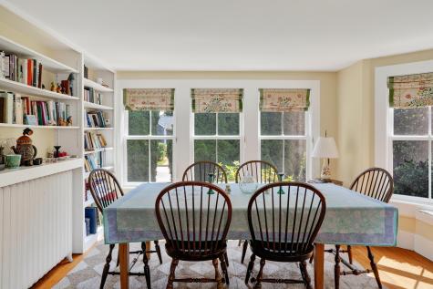 88 Franklin Street Vineyard Haven MA 02568