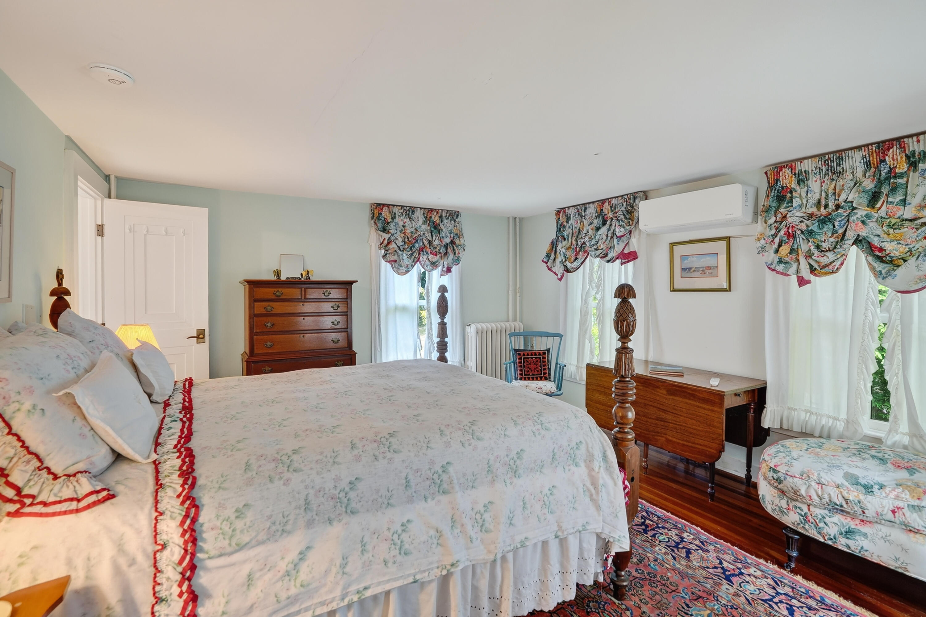 88 Franklin Street Vineyard Haven MA 02568