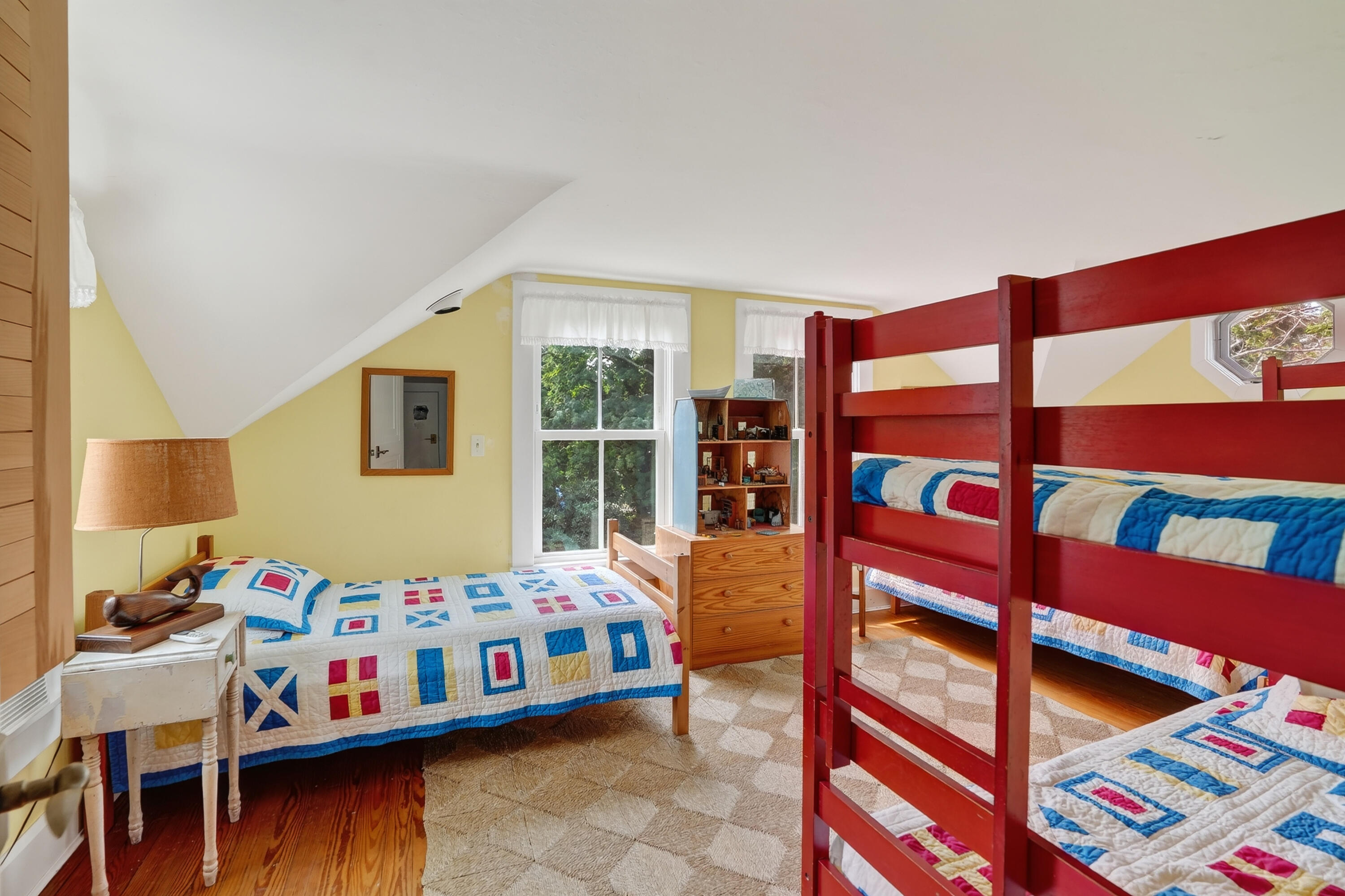 88 Franklin Street Vineyard Haven MA 02568