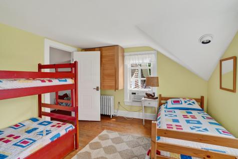 88 Franklin Street Vineyard Haven MA 02568