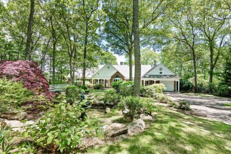 25 Mill Pond Way Falmouth MA 02536