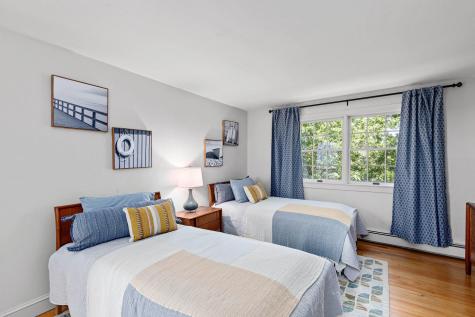 25 Mill Pond Way Falmouth MA 02536