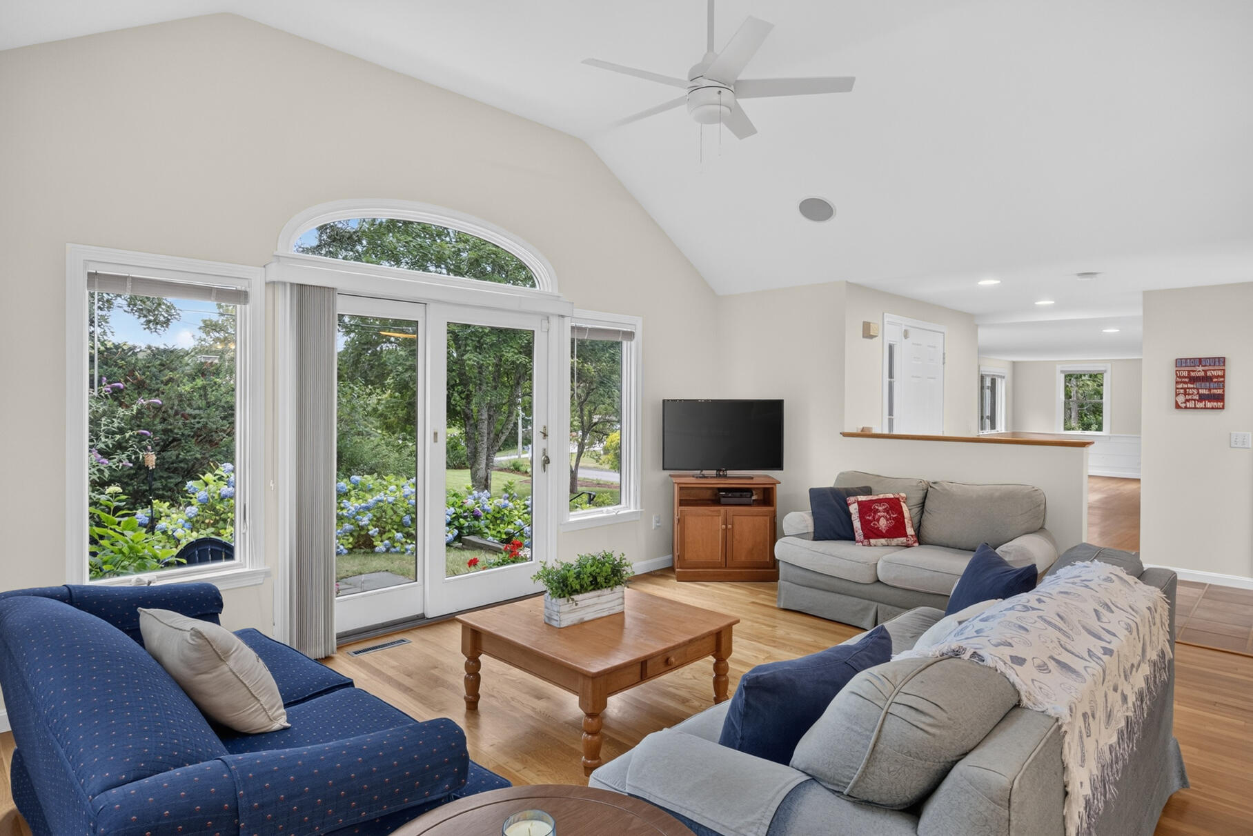 72 Smith Street Chatham MA 02633