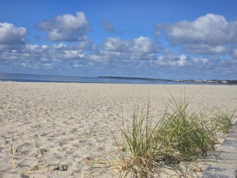 15 Woodside Park Road Dennis MA 02670