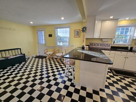 15 Woodside Park Road Dennis MA 02670