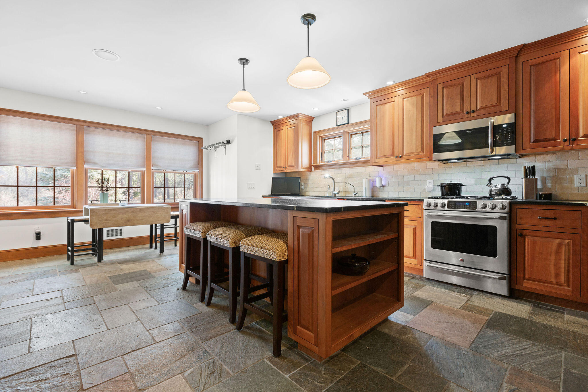 40 Leilla Rich Drive Wellfleet MA 02667