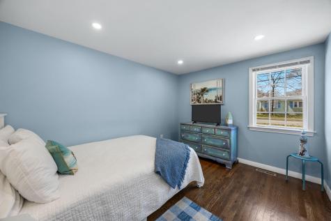 296 Seacoast Shores Boulevard Falmouth MA 02536