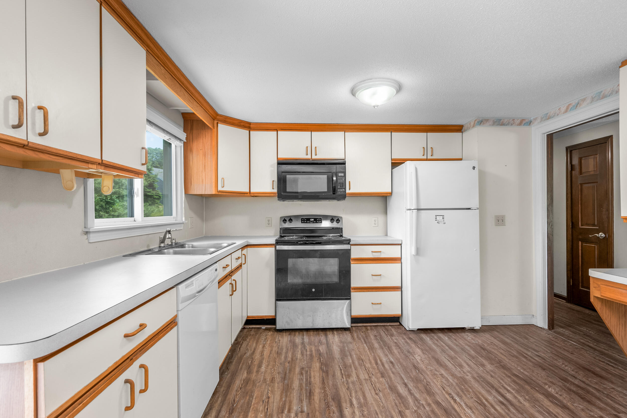 23 Cromwell Drive Yarmouth MA 02675