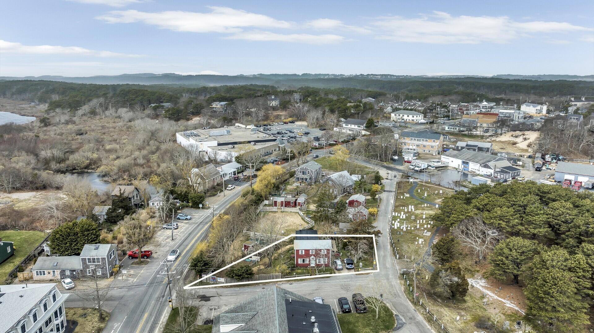 22 Browne Street Provincetown MA 02657
