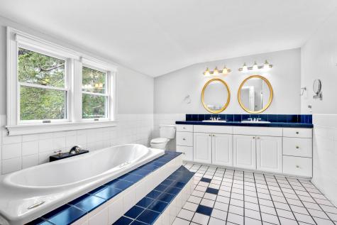 30 Granma's Way West Barnstable MA 02668