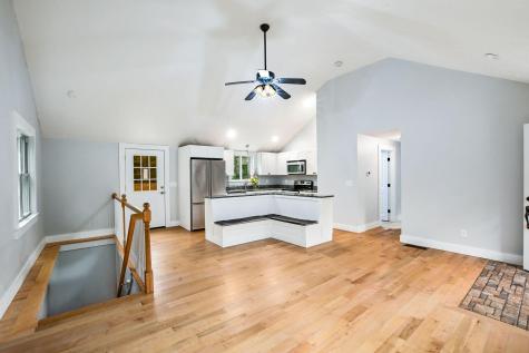 620 Boxberry Hill Road MA 02536