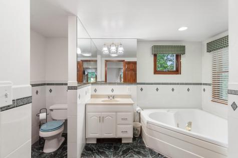 44 Quarry Lane Milton MA 02186