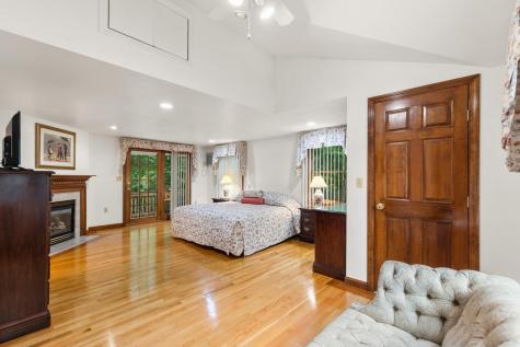 44 Quarry Lane Milton MA 02186