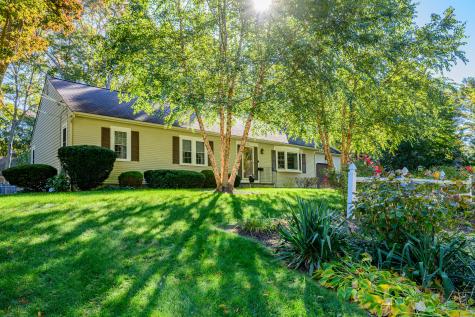 82 Hawser Bend Centerville MA 02632