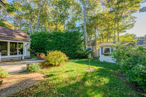 82 Hawser Bend Centerville MA 02632