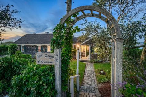 40 Harbor Road Dennis MA 02641