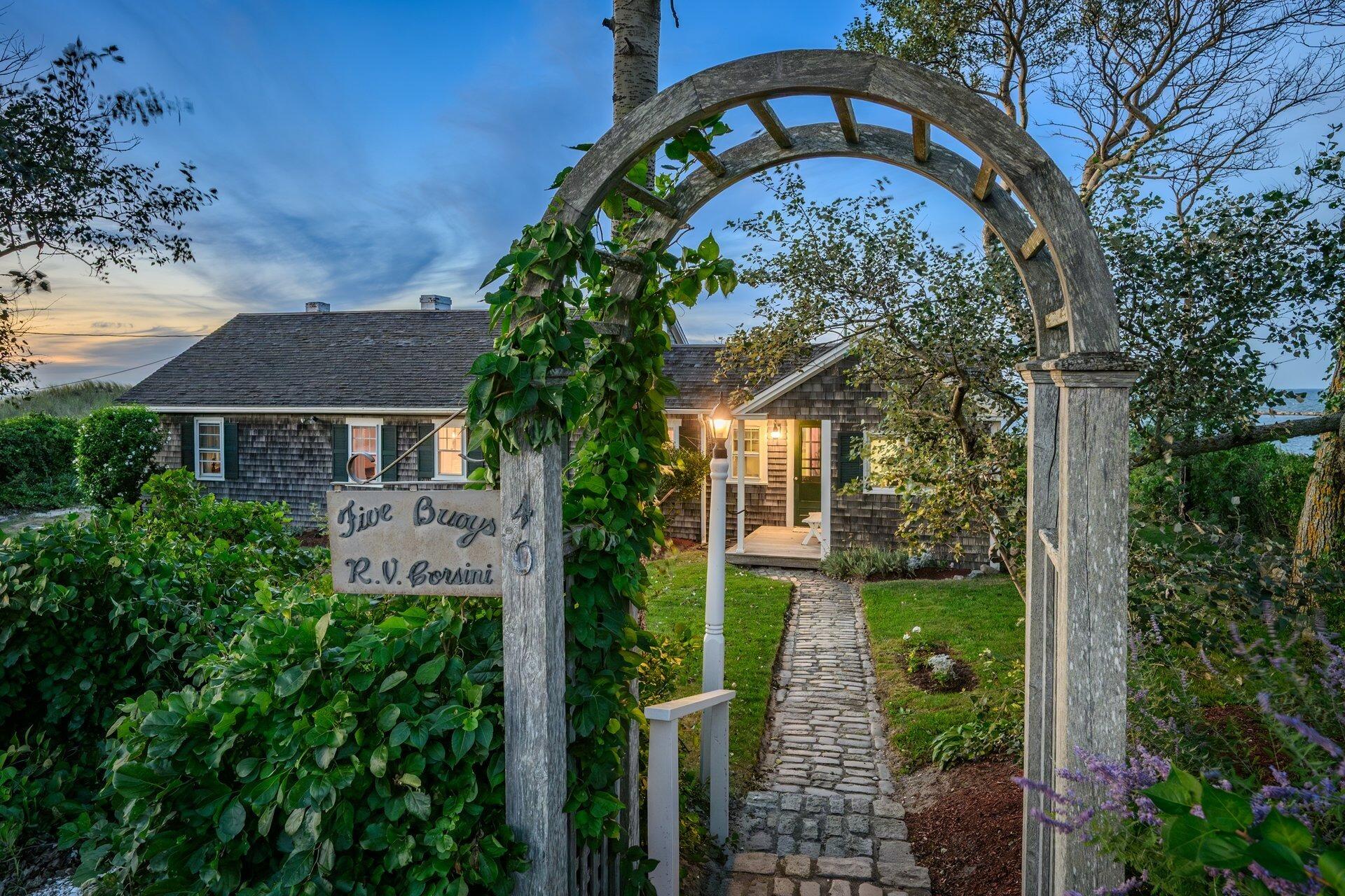 40 Harbor Road Dennis MA 02641